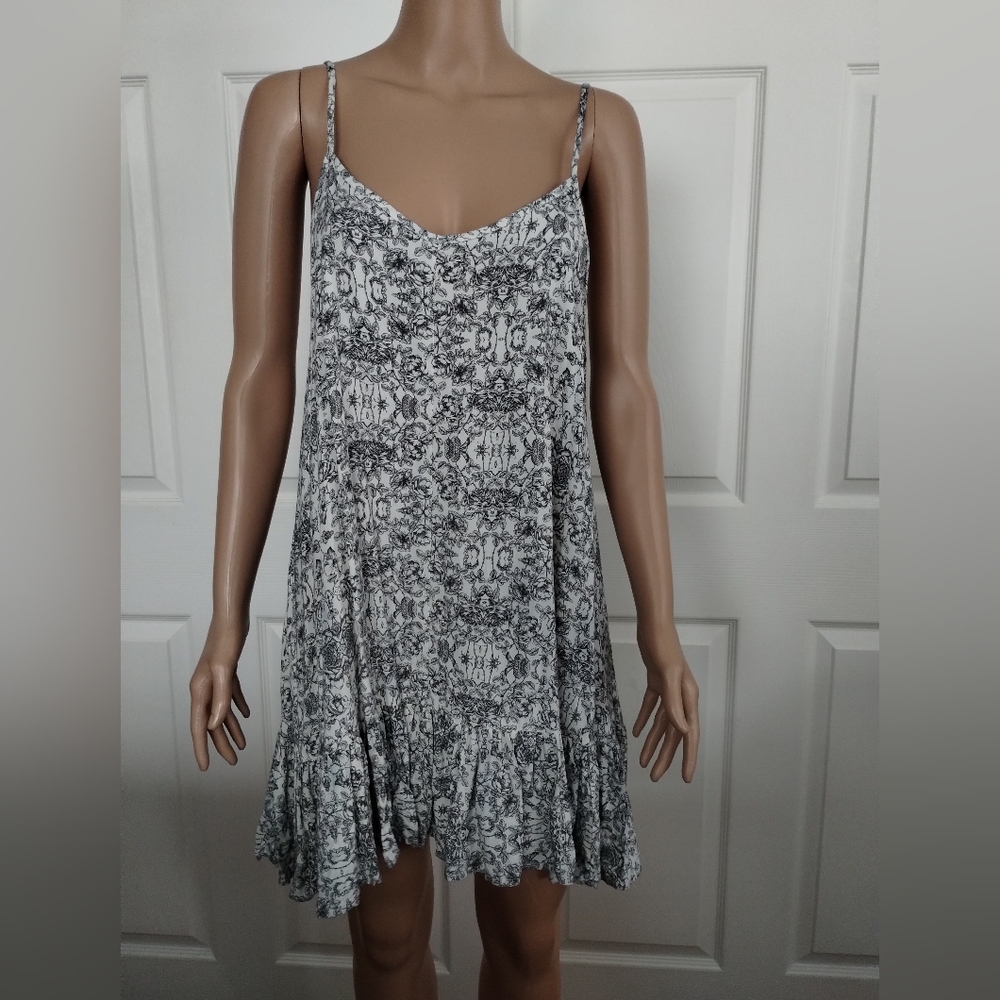 One Teaspoon Mini Dress Floral Print Black and White